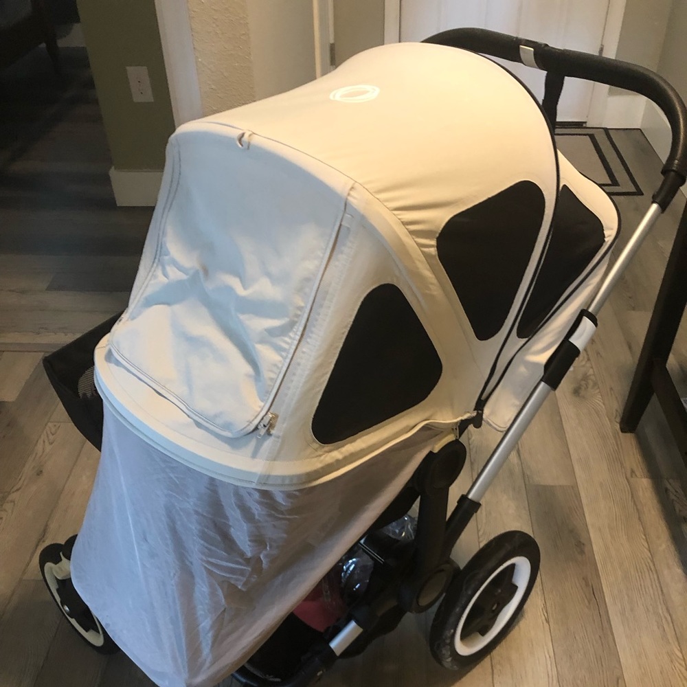 Bugaboo donkey breezy canopy in Arctic Grey